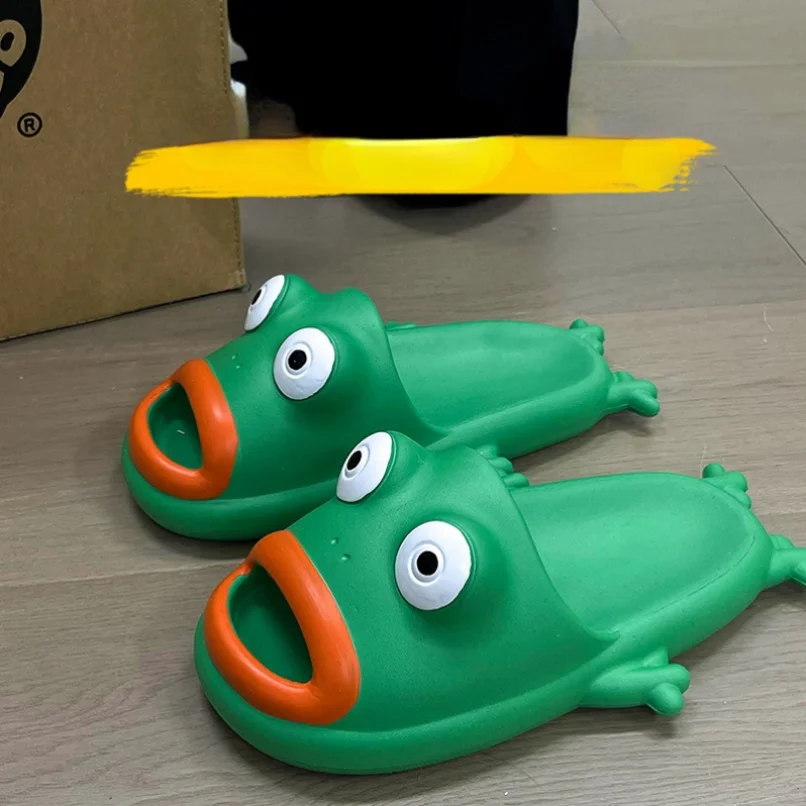 Frog House Slipper Cloud Woman - огляд і ціна Sneaker Care Set