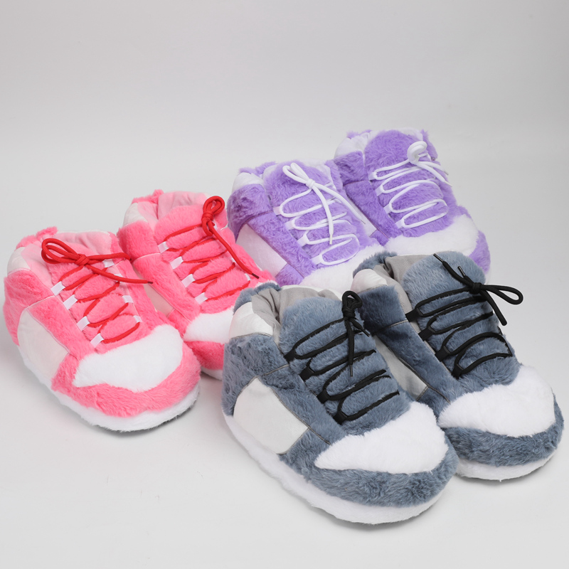 Warm Plush Sneaker Slippers, T - огляд і ціна Sneaker Care Set
