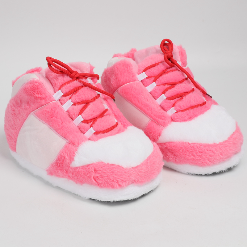 Warm Plush Sneaker Slippers, T - огляд і ціна Sneaker Care Set