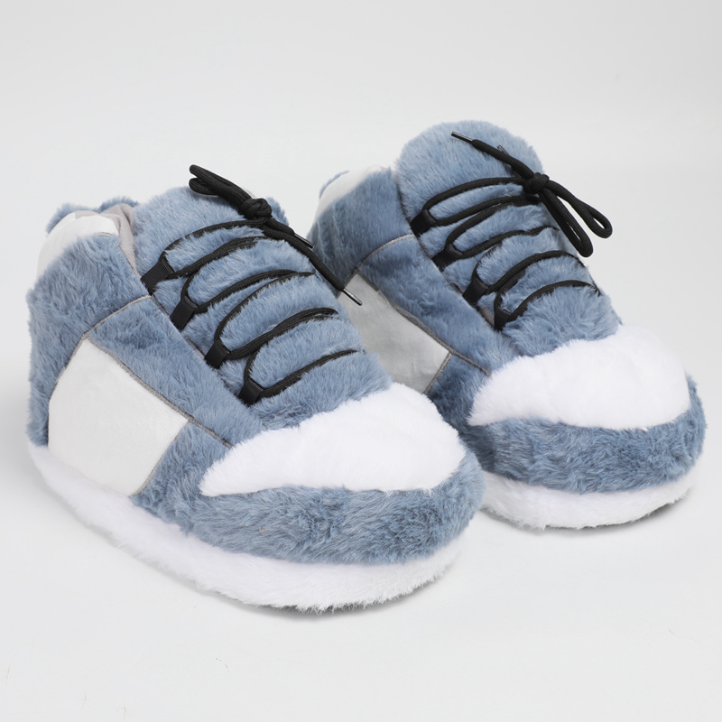 Warm Plush Sneaker Slippers, T - огляд і ціна Sneaker Care Set